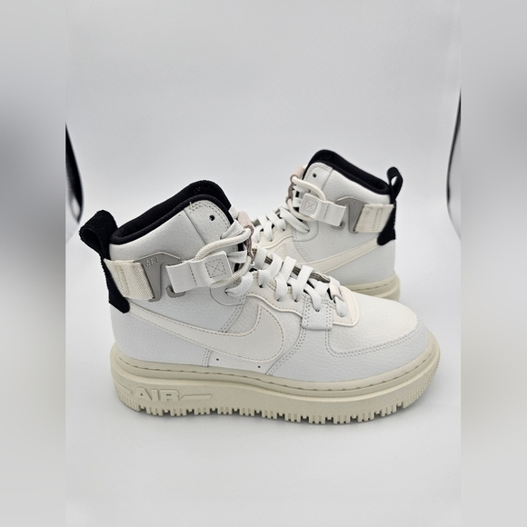 Nike Women's Air Force High Utility 'Summit White'